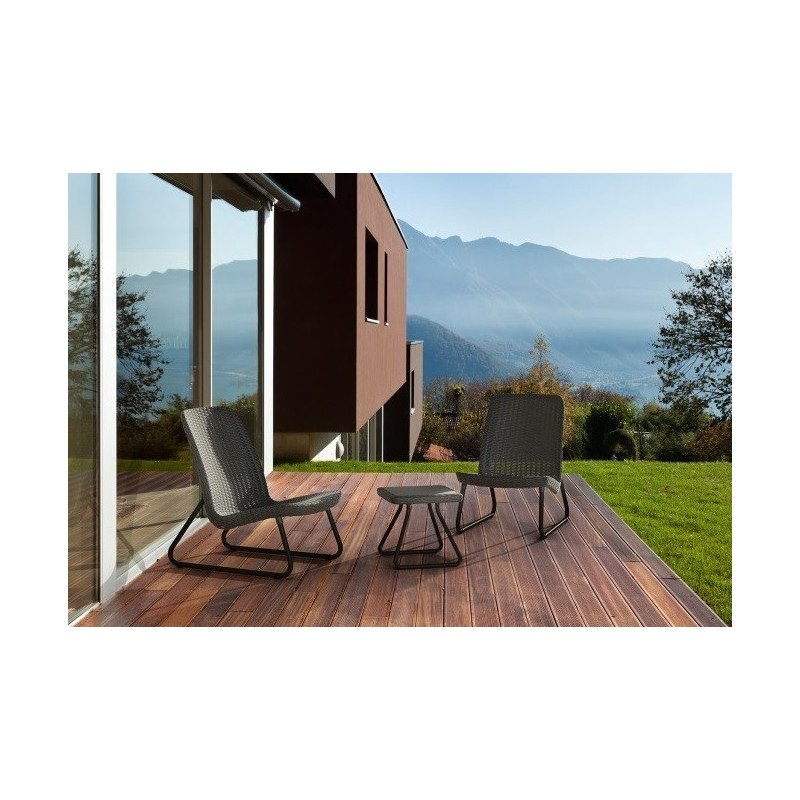 PATIO SET